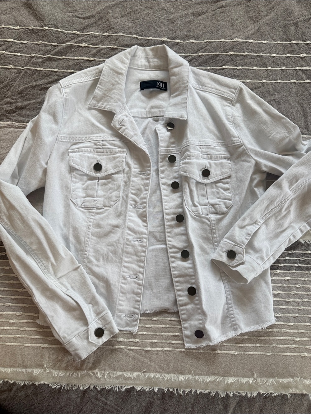 Kut from the Kloth Off-White Denim Jacket with Button Front